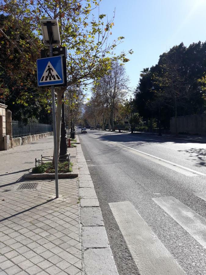 La Casetta Di Pat Palermo Exterior foto